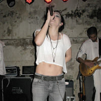 Skylar Grey performing her first gig pictures | Picture 63541